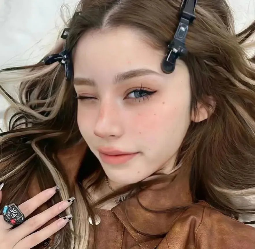 与狼共谋